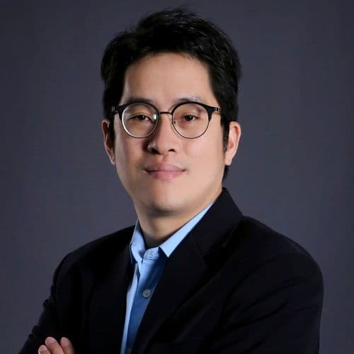 ลภัส ประดิษฐ์ทัศนีย์