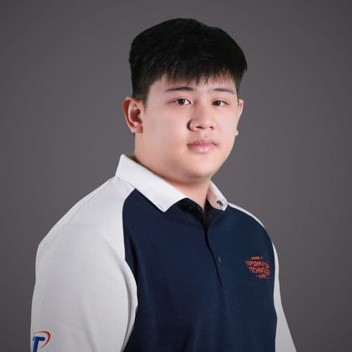 นาย เสนีย์ เพ็ชร์สุขุม