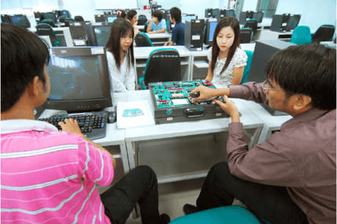The Faculty developed a doctoral program, Doctor of Philosophy in Information Technology, with its first intake in the academic year 2004.