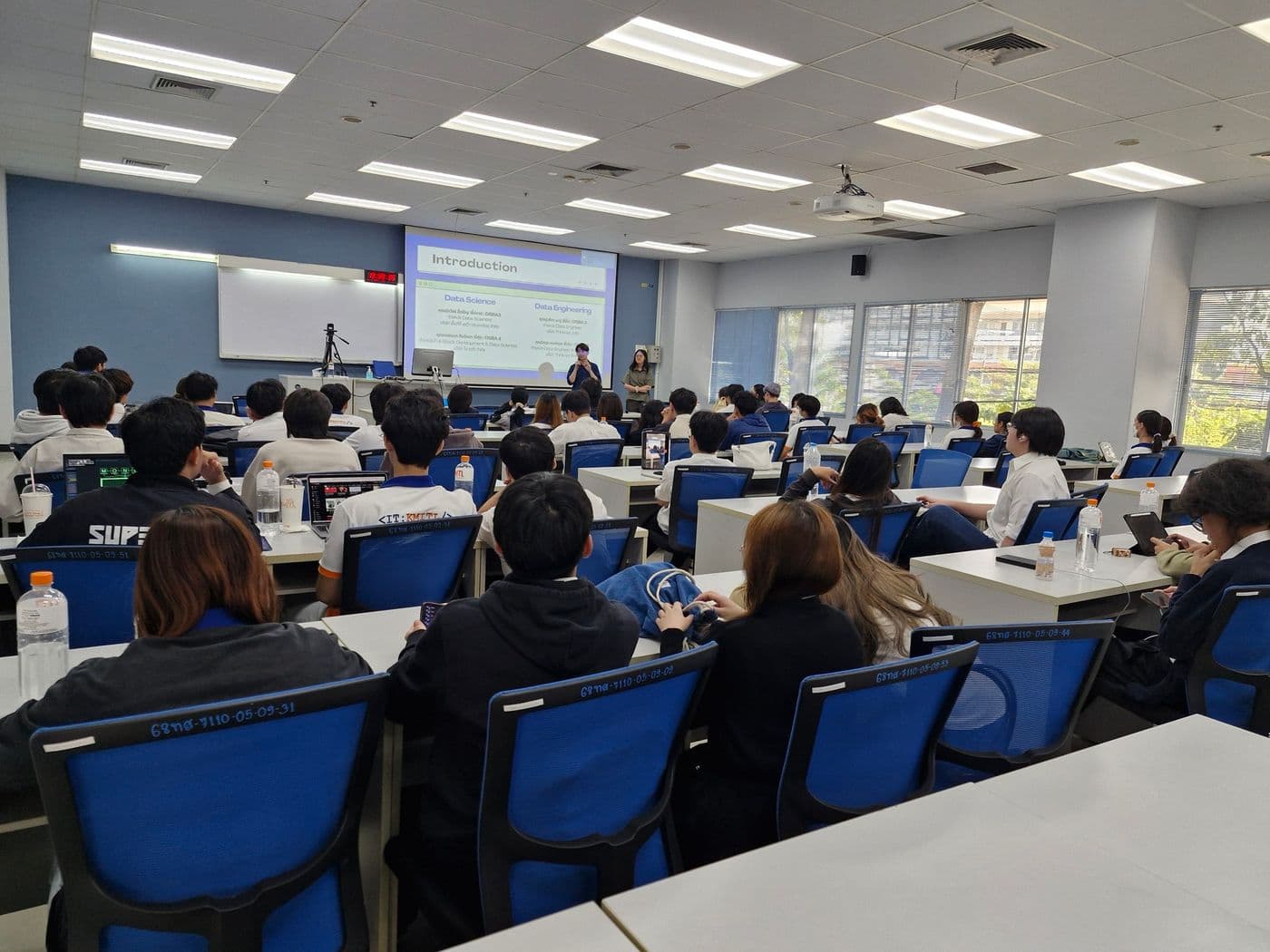 ไอทีลาดกระบังเสริมทักษะอาชีพนักศึกษา Data Science ไอทีลาดกระบังเสริมทักษะอาชีพนักศึกษา Data Science